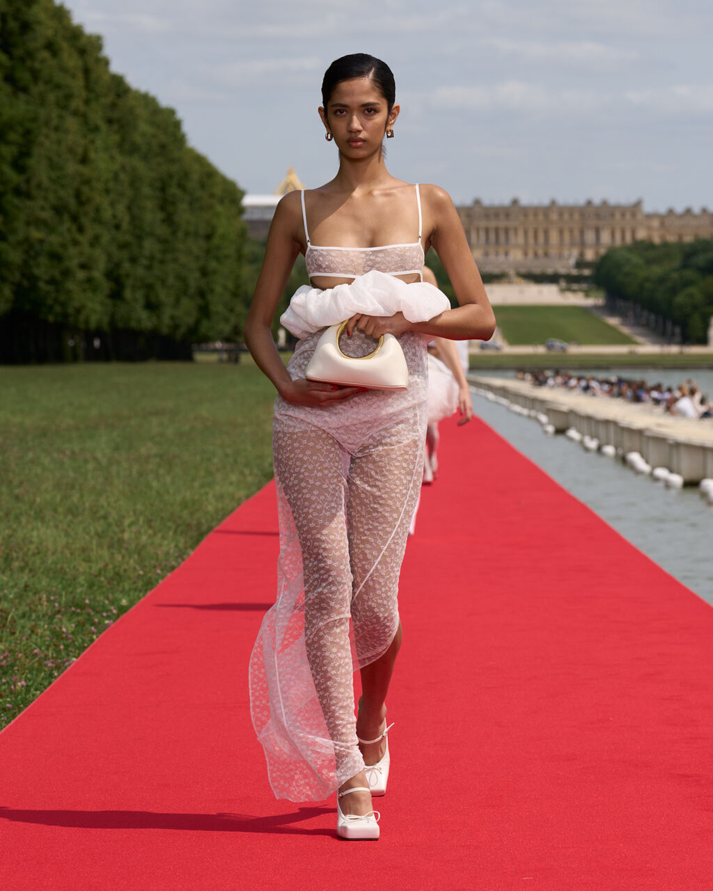 Look 4